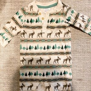 Like new, Gymboree long sleeve, pant romper